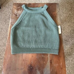 Aerie top